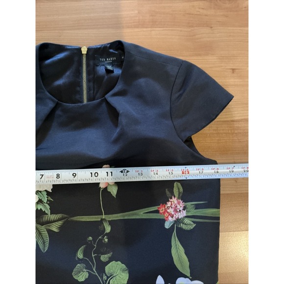 Ted Baker Romper Playsuit Kaysha Sz 2 Multi Cascading Floral Short Sleeves Black - Picture 7 of 12